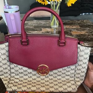 Michael Kors Purse & Wallet